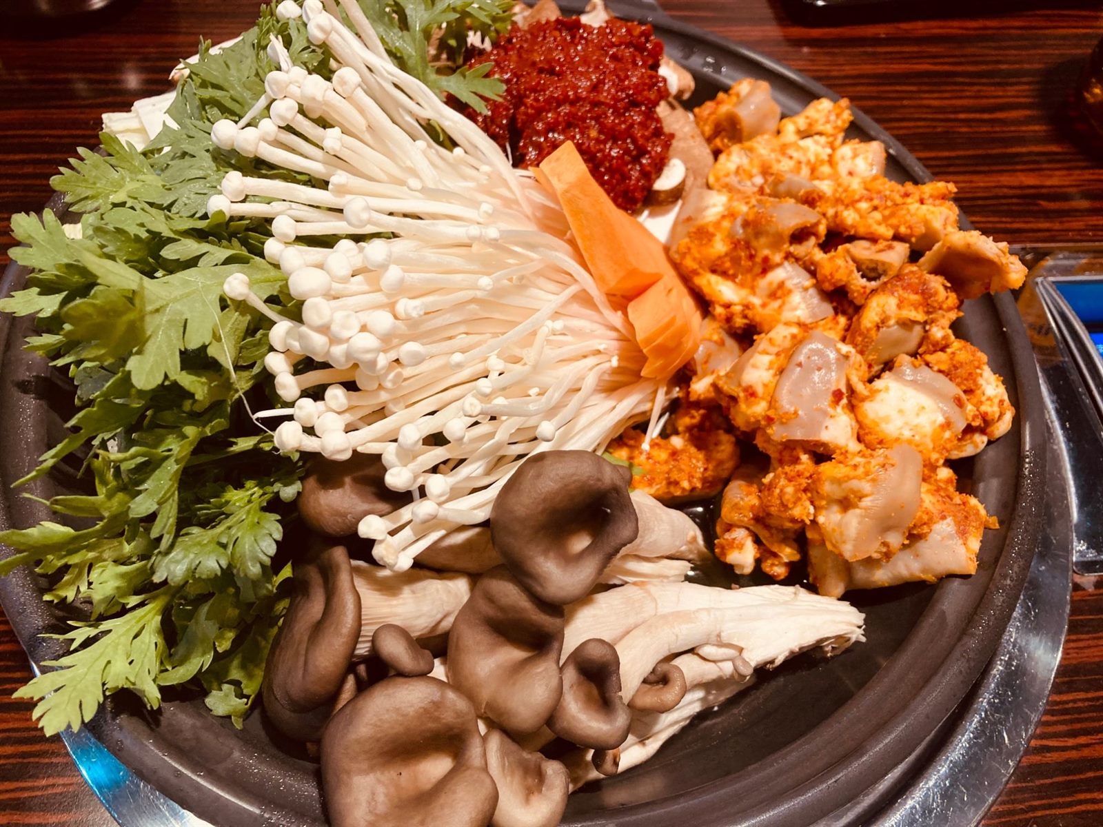 중앙해장 여의도점 — 청어람보다 한 단계 위, 프리미엄 소곱창전골