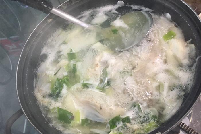 파도식당 본점 — 날씨 추워지면 생각나는 주문진 복지리